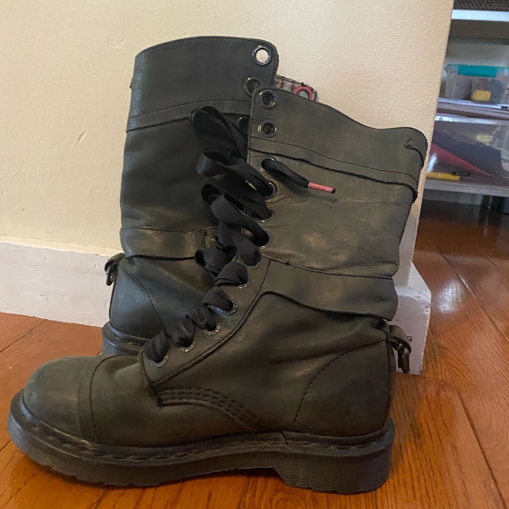 Dr Marten Boots